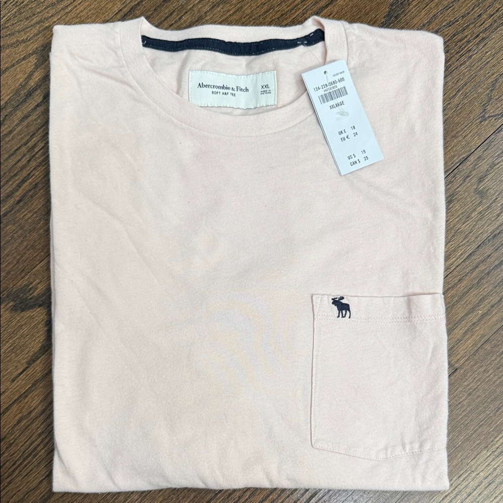 Abercrombie & Fitch Men's Light Pink Tee